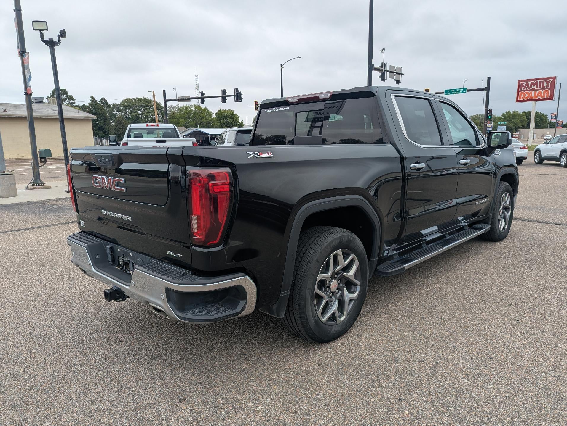 2023 GMC Sierra 1500 SLT