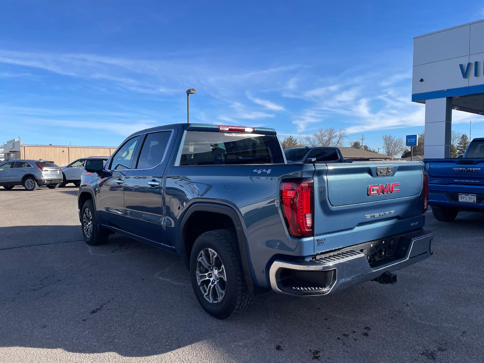 2024 GMC Sierra 1500 SLT
