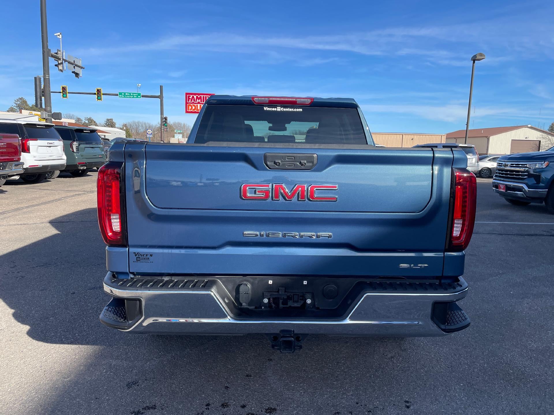 2024 GMC Sierra 1500 SLT