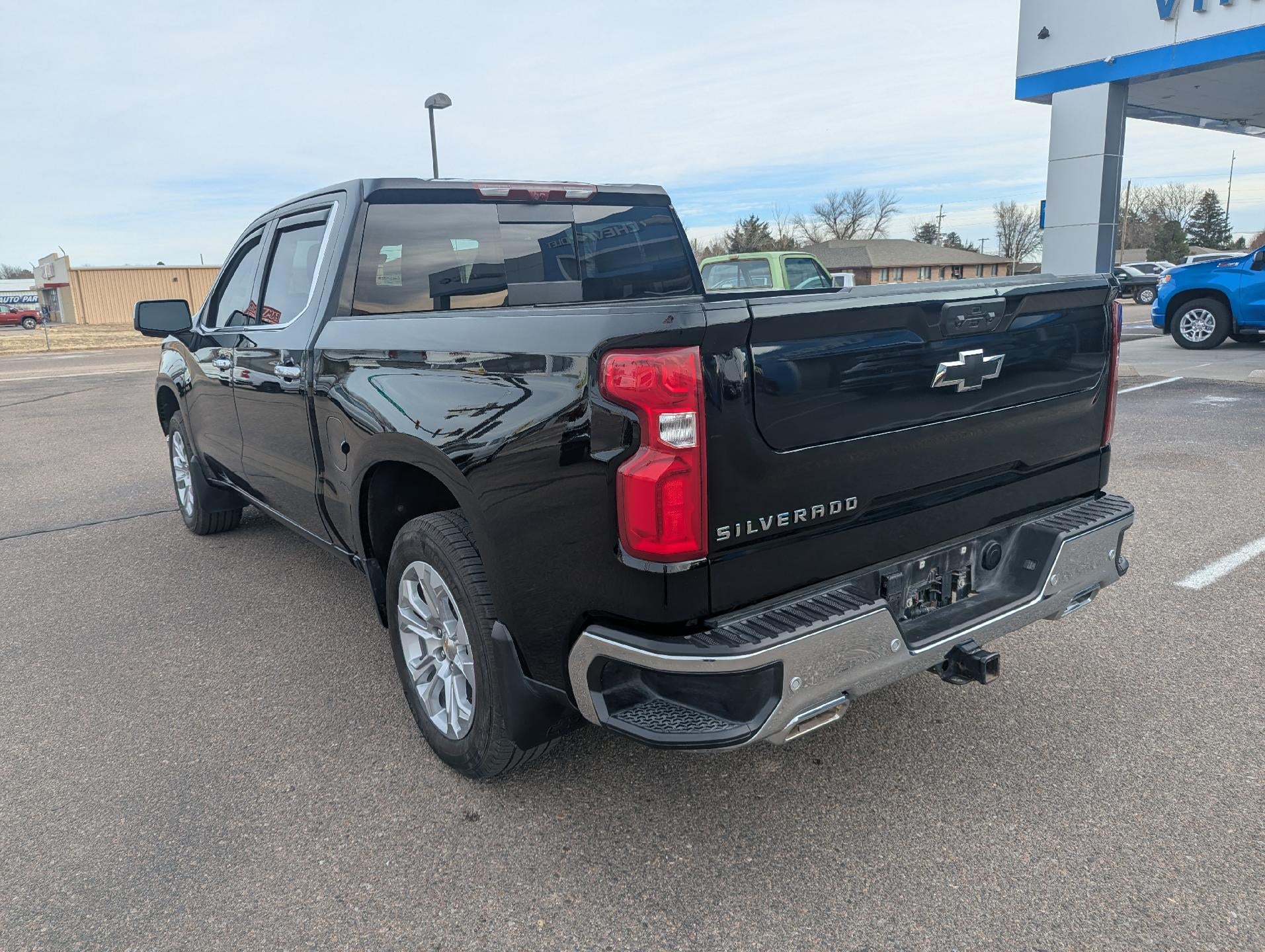 2025 Chevrolet Silverado 1500 LTZ