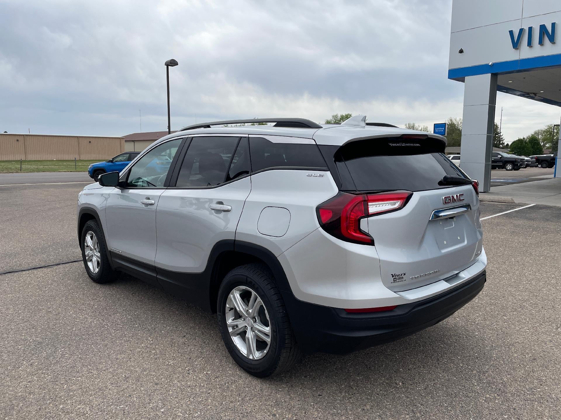 2022 GMC Terrain SLE