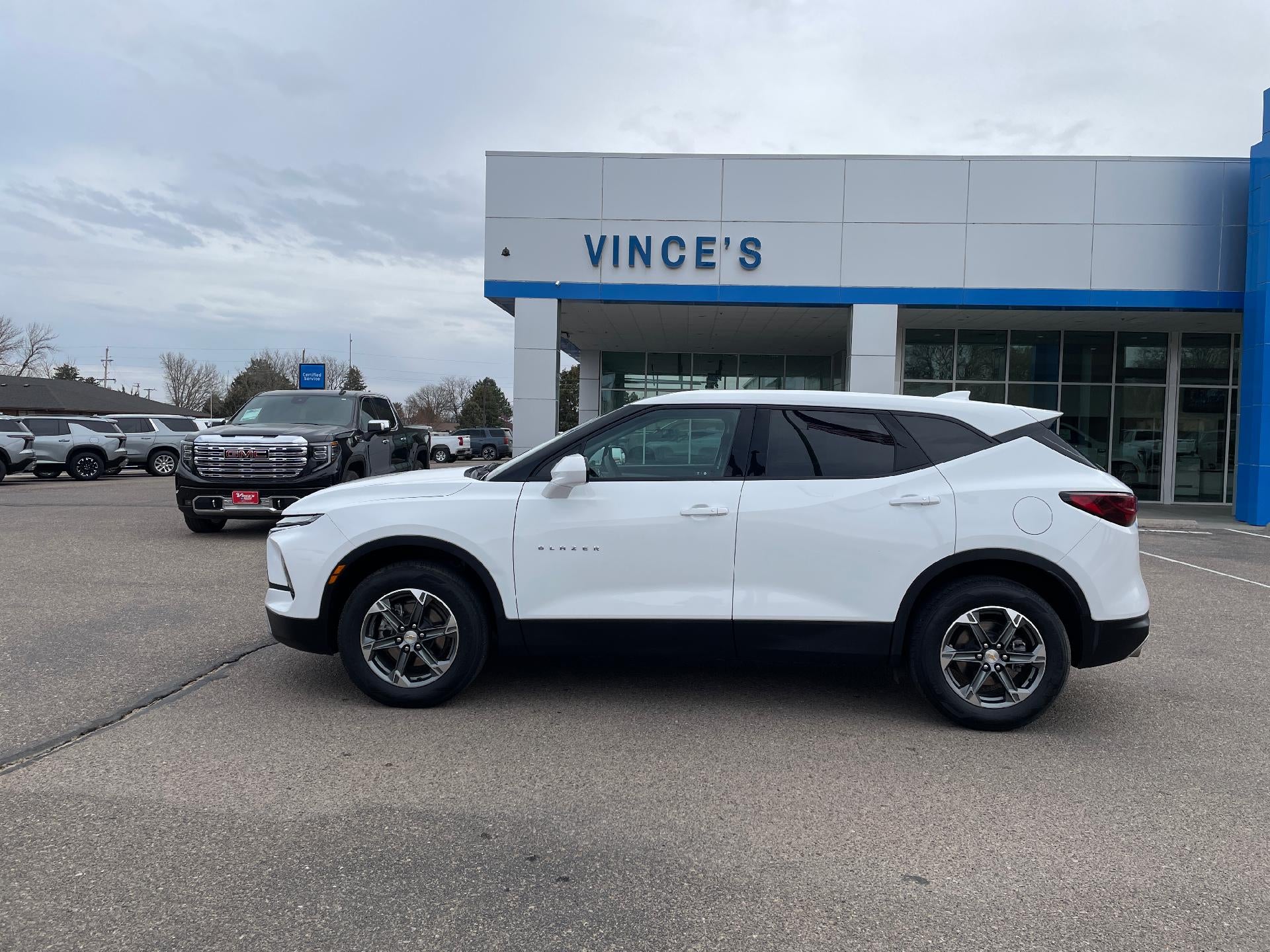 2025 Chevrolet Blazer 2LT